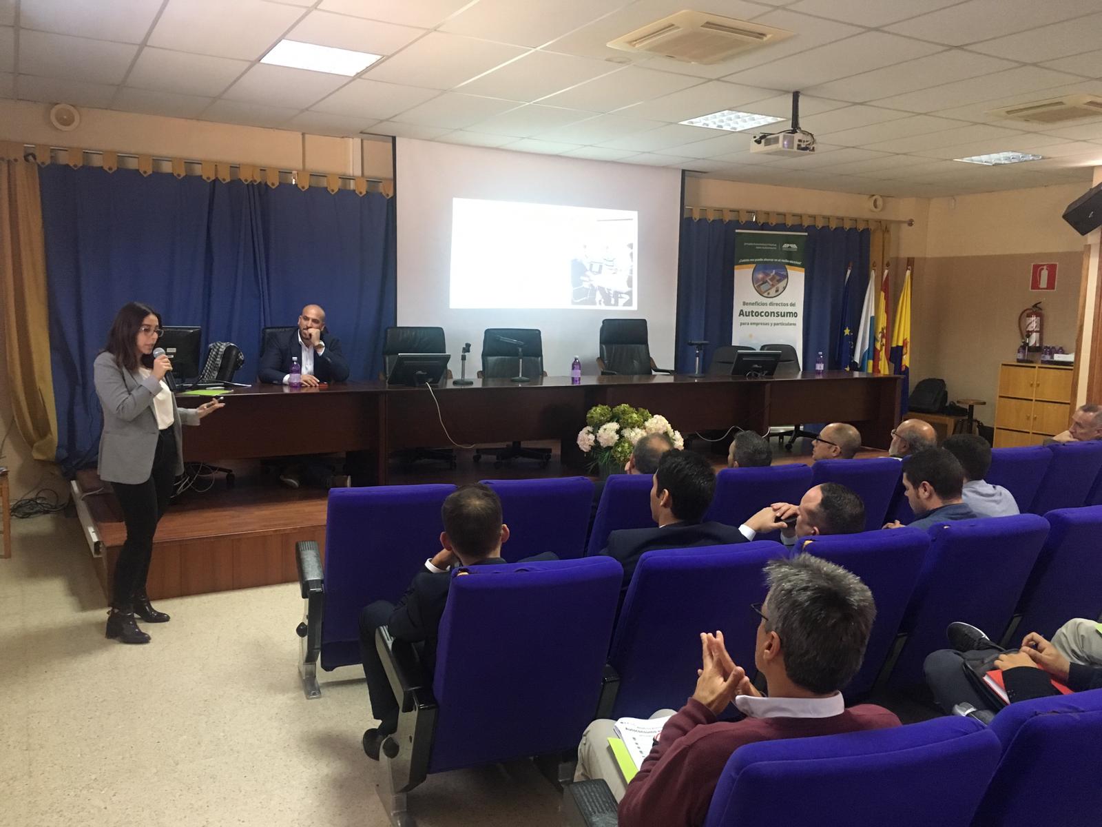 Participamos en una jornada sobre autoconsumo en Canarias